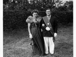 1953